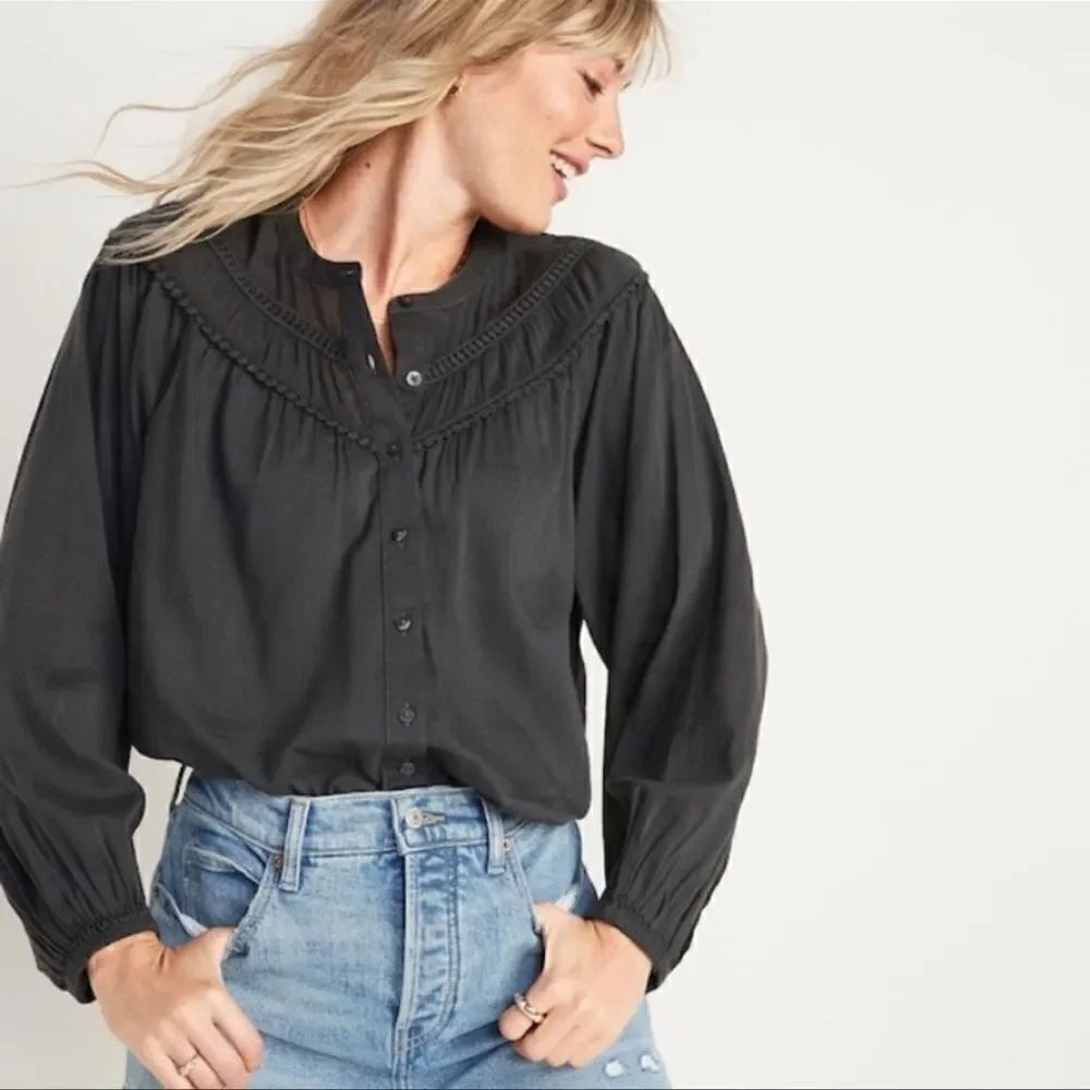 Old Navy Oversized Crochet Pom-Pom Dolman-Sleeve Blouse Size XL